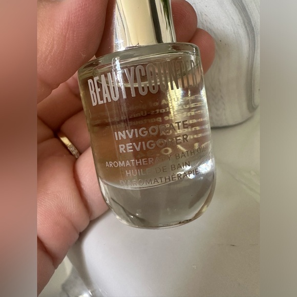 BEAUTYCOUNTER - Bath Oil 10 ml NWOB - Picture 2 of 5